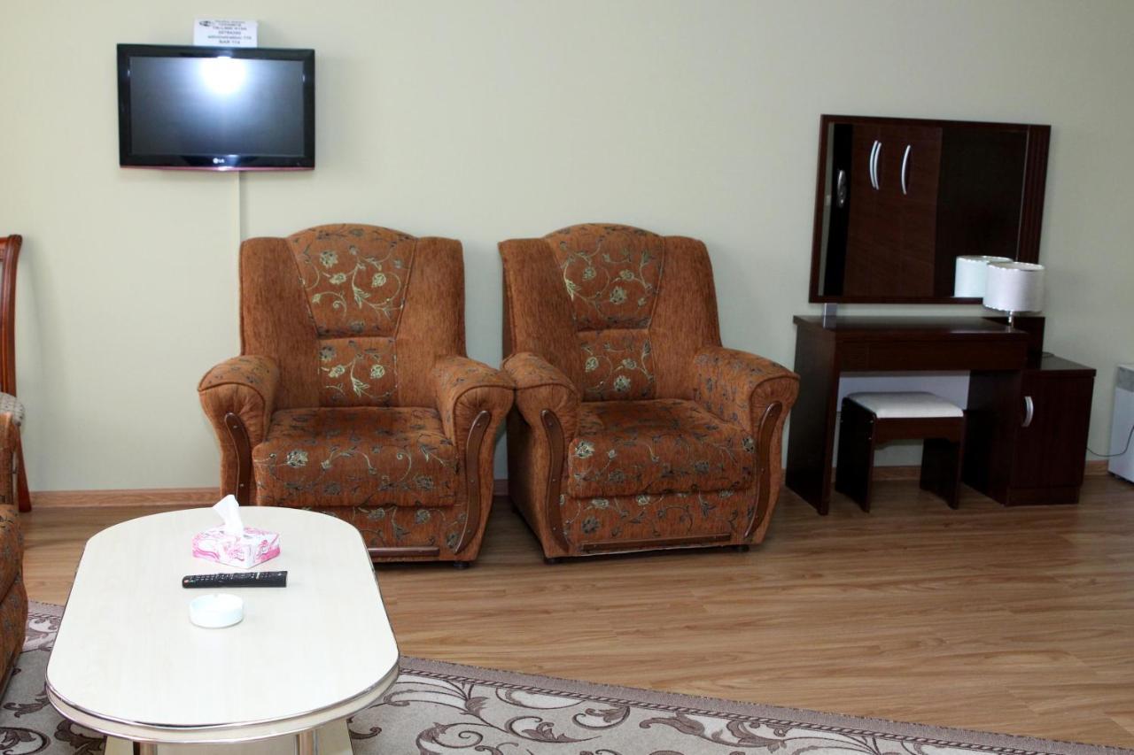 مبيت وإفطار غيومري Golden Apricot المظهر الخارجي الصورة